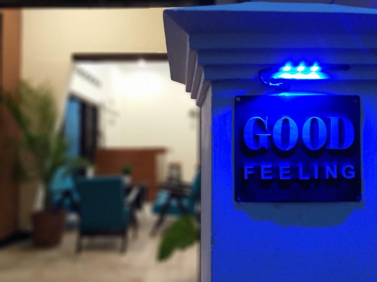 Good Feeling Hostel Banyuwangi  Ngoại thất bức ảnh